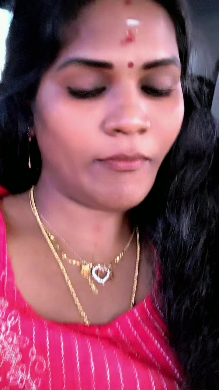 @GaYaThRI❤️ MaNiKAnDaN ❤️🇨🇦☃️