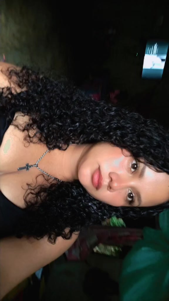 @S A R A &Iacute; 👸