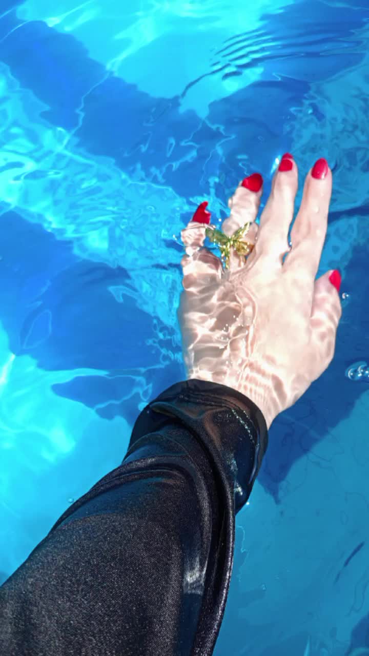 @بنبونه🦢