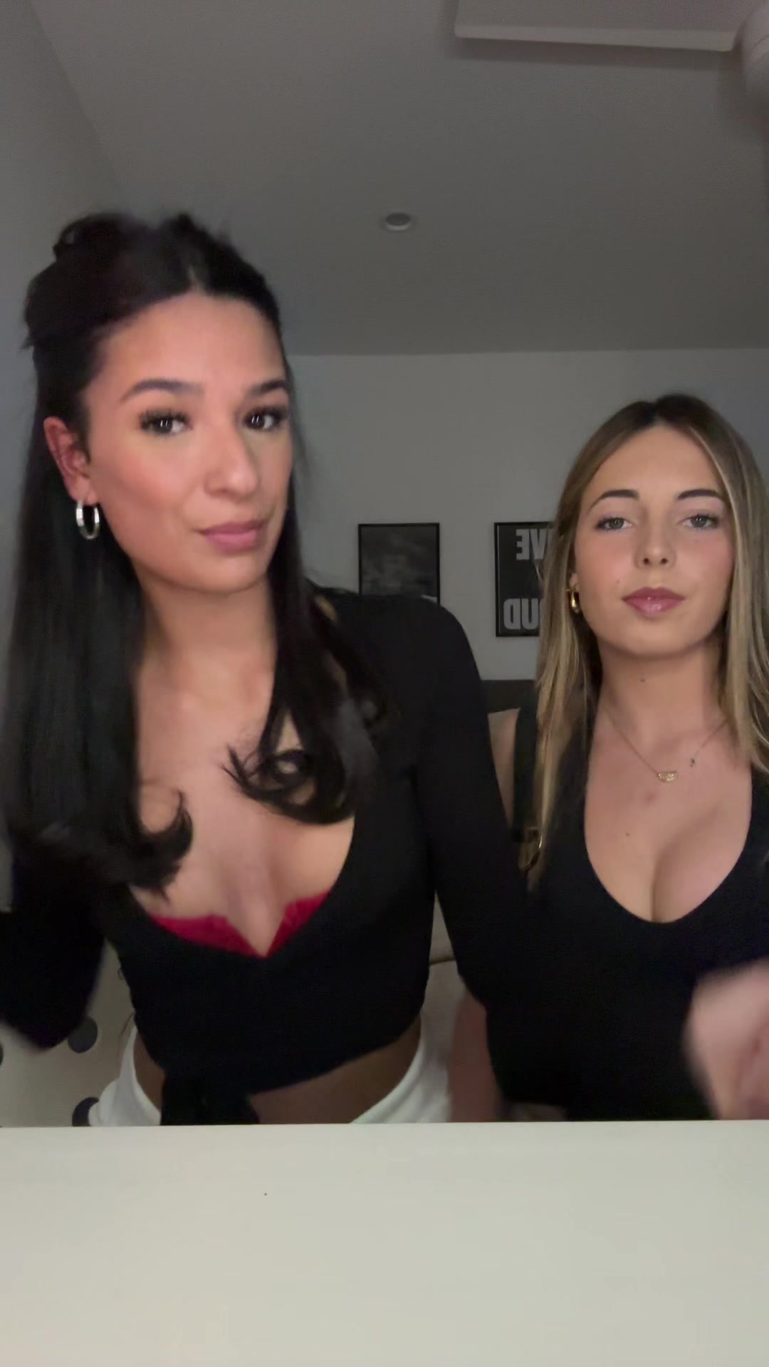 @Avasprivvvv