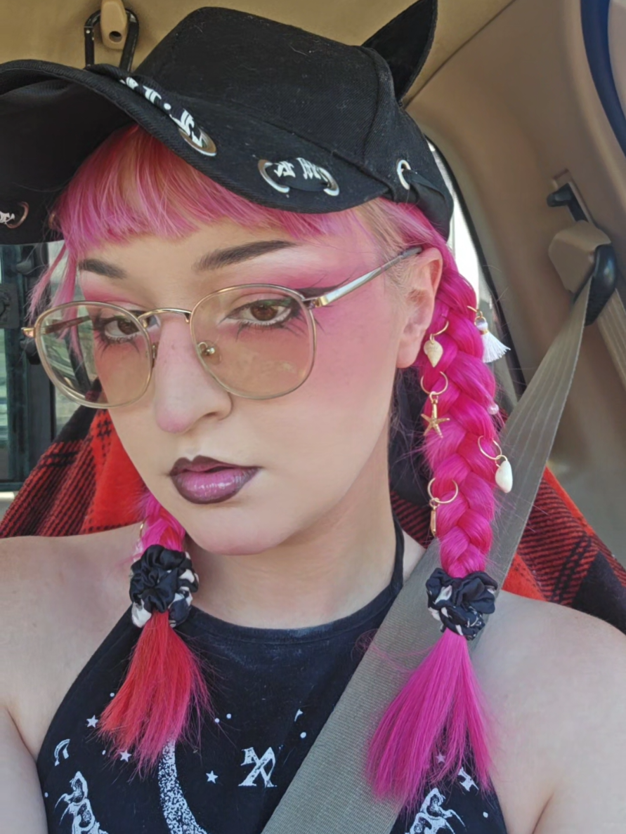 @gothssunshine