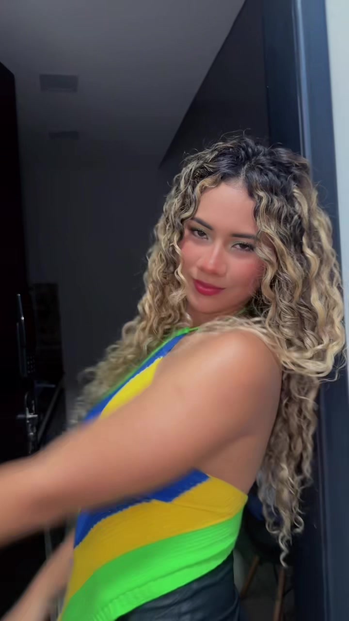 @Gigi Araújo