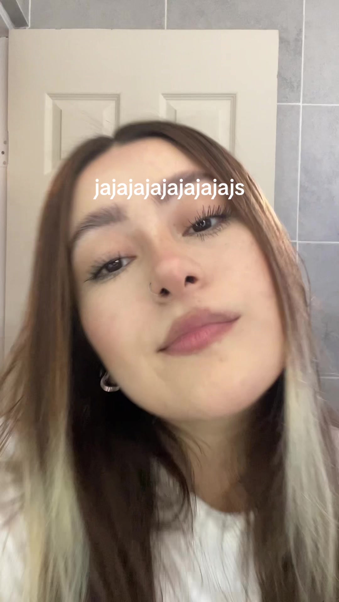 @valeftttt
