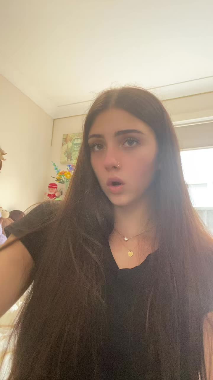 @Ella