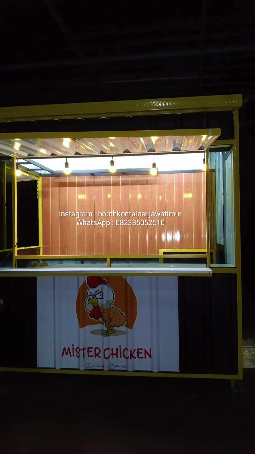 @Booth Container Jawa Timur