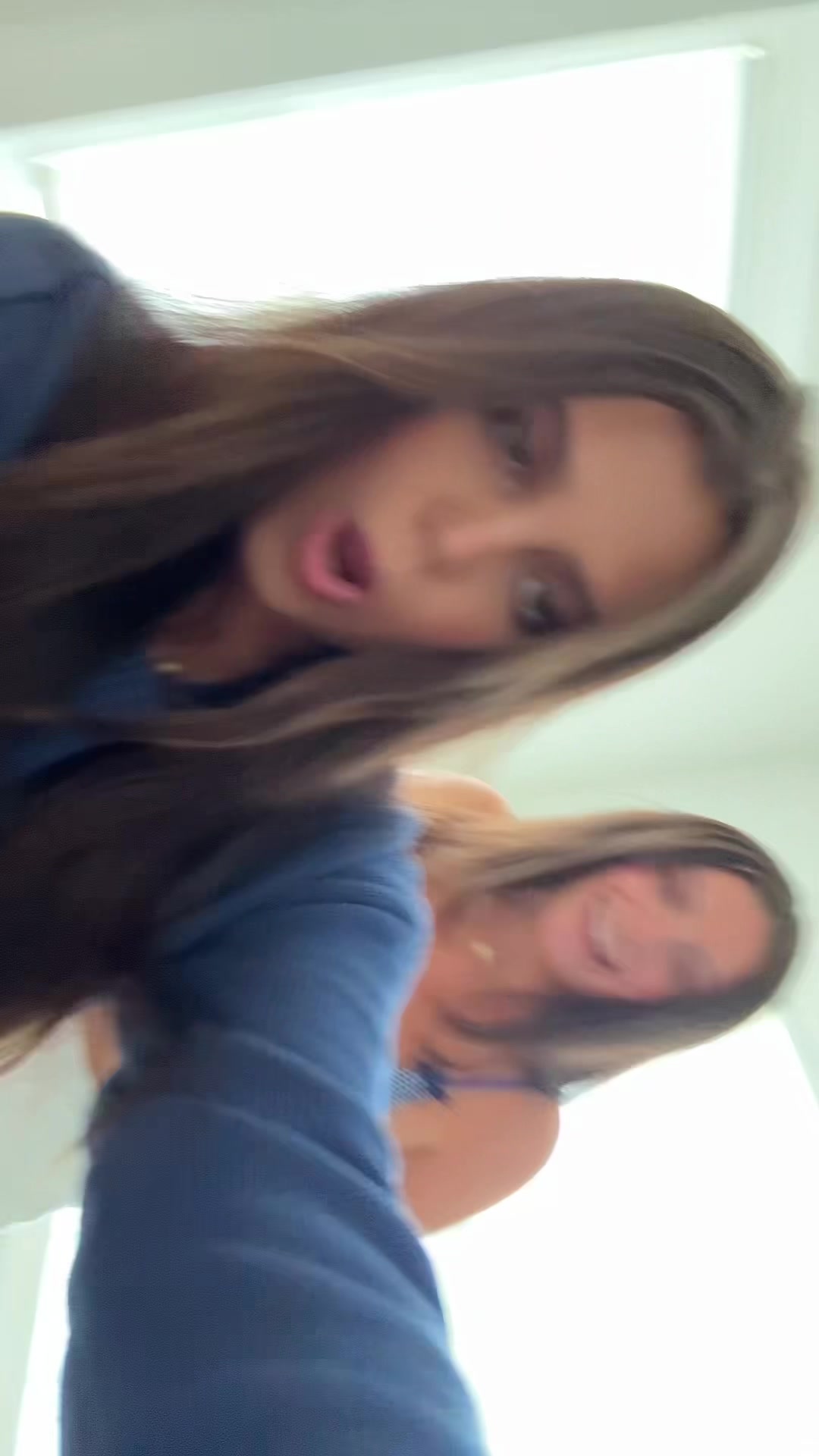 @Ava_Rose123