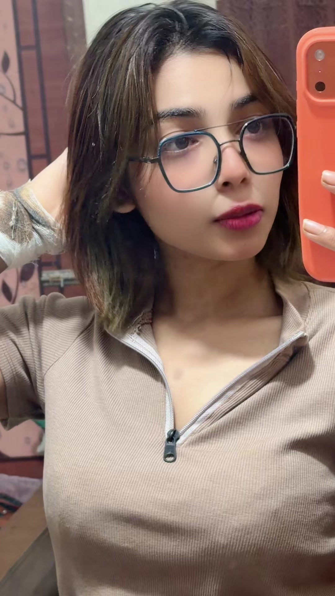 @Akhi Akter