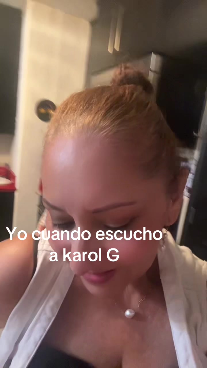 @elvia karime