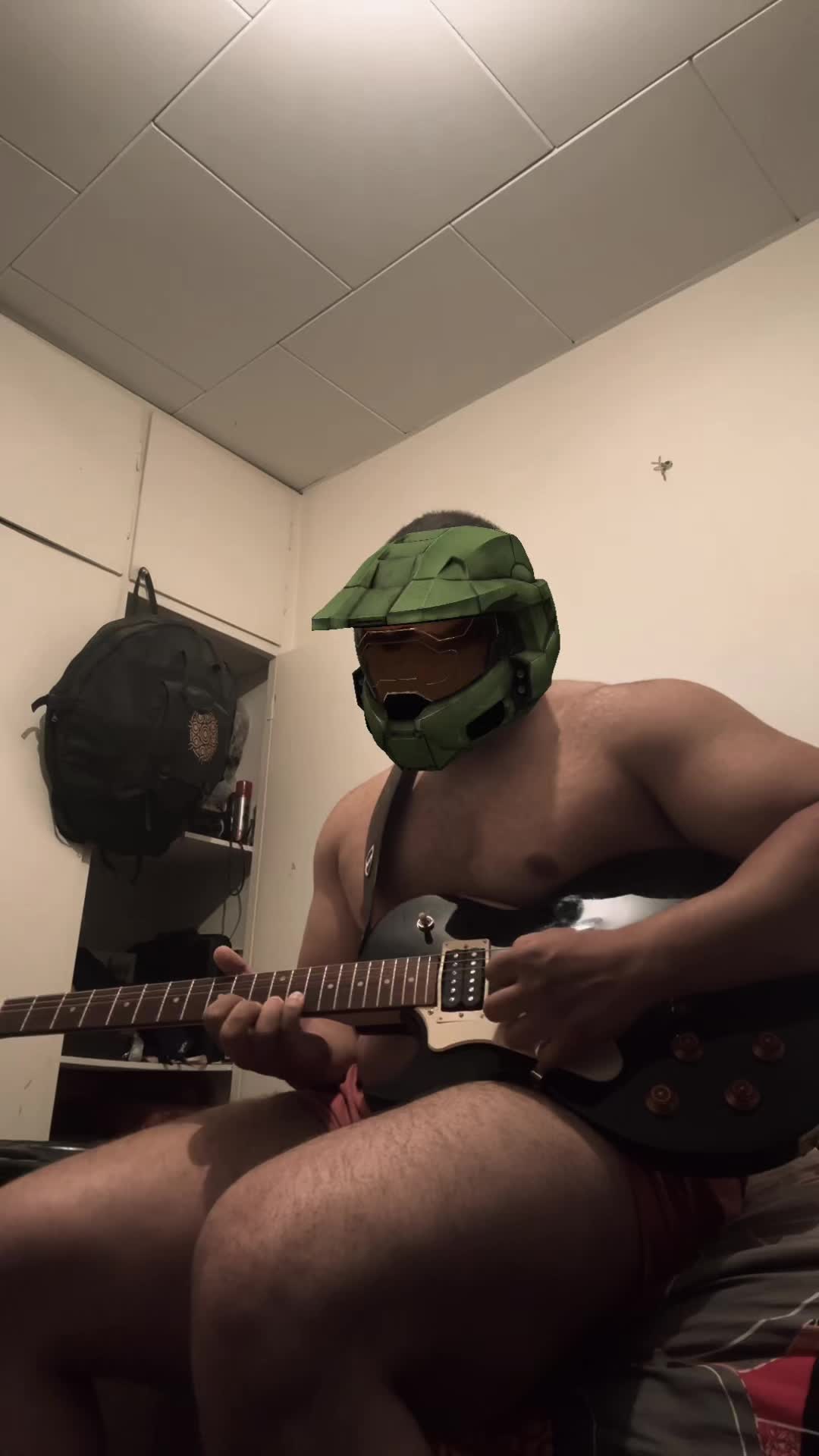 @moongod