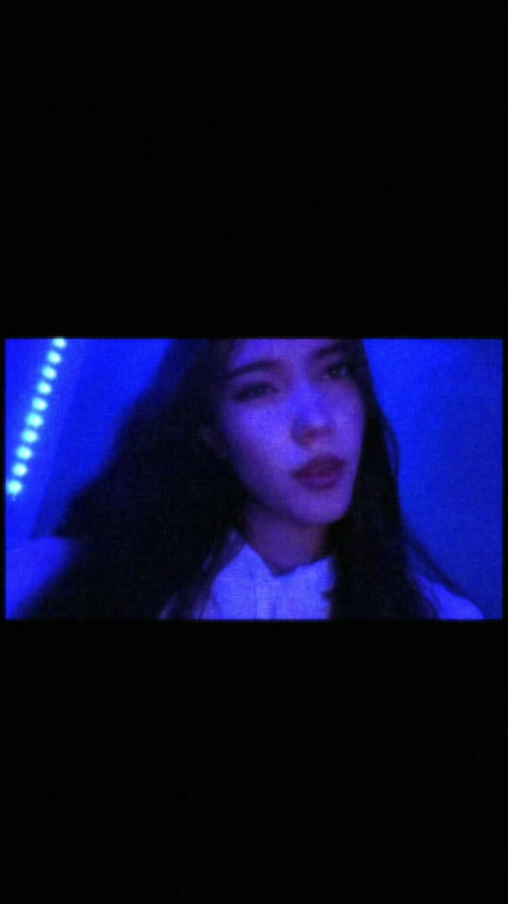 @ℰ
