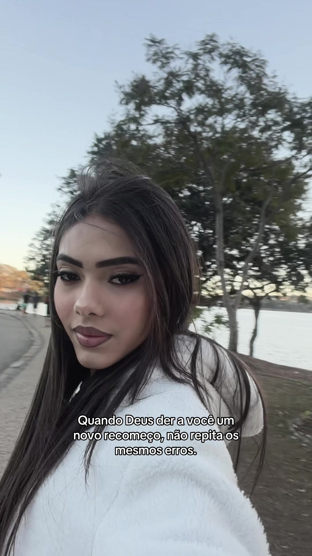@Thayssa__