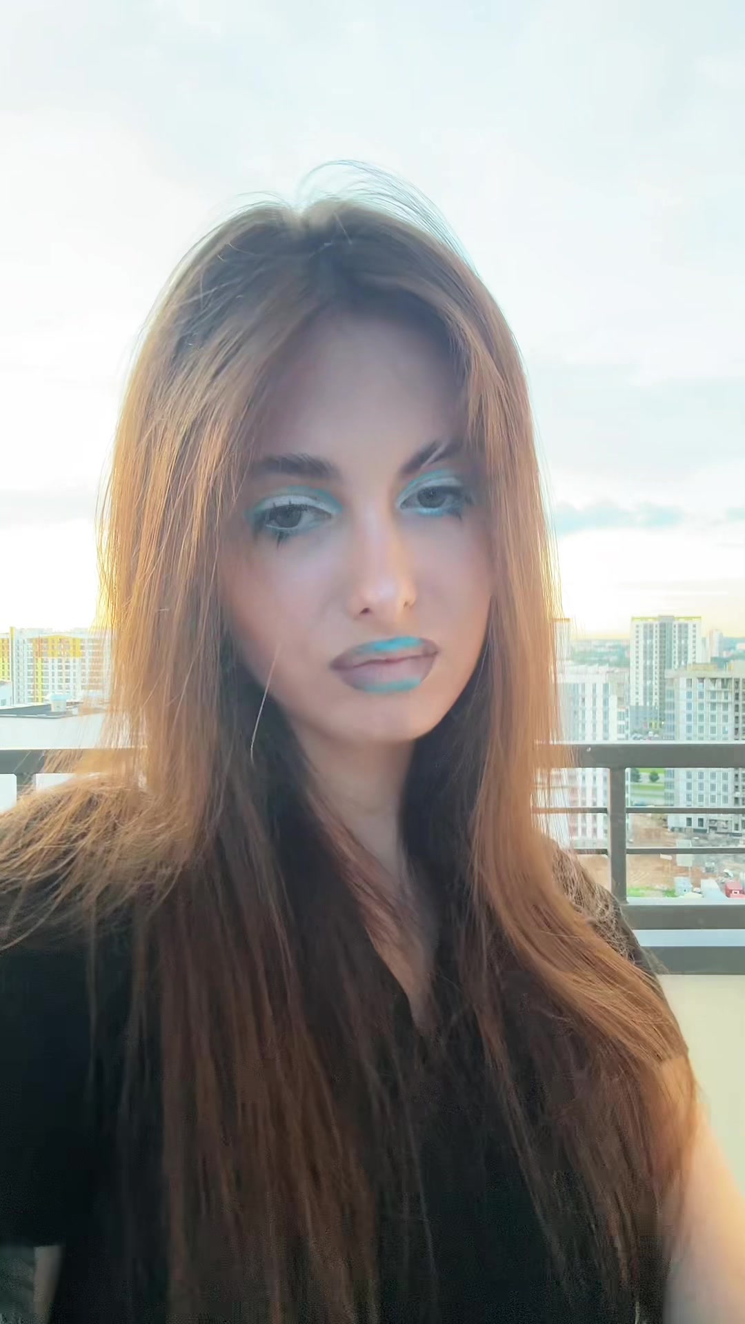 @Кира