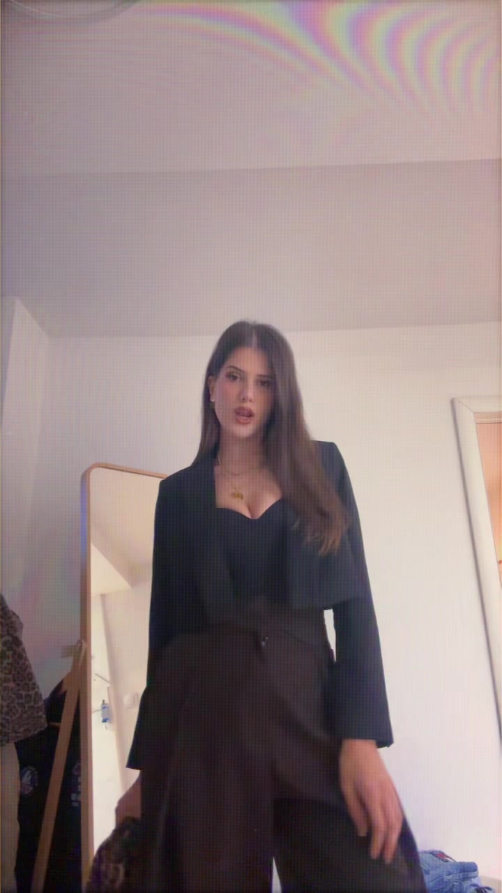 @Сара Тркуља