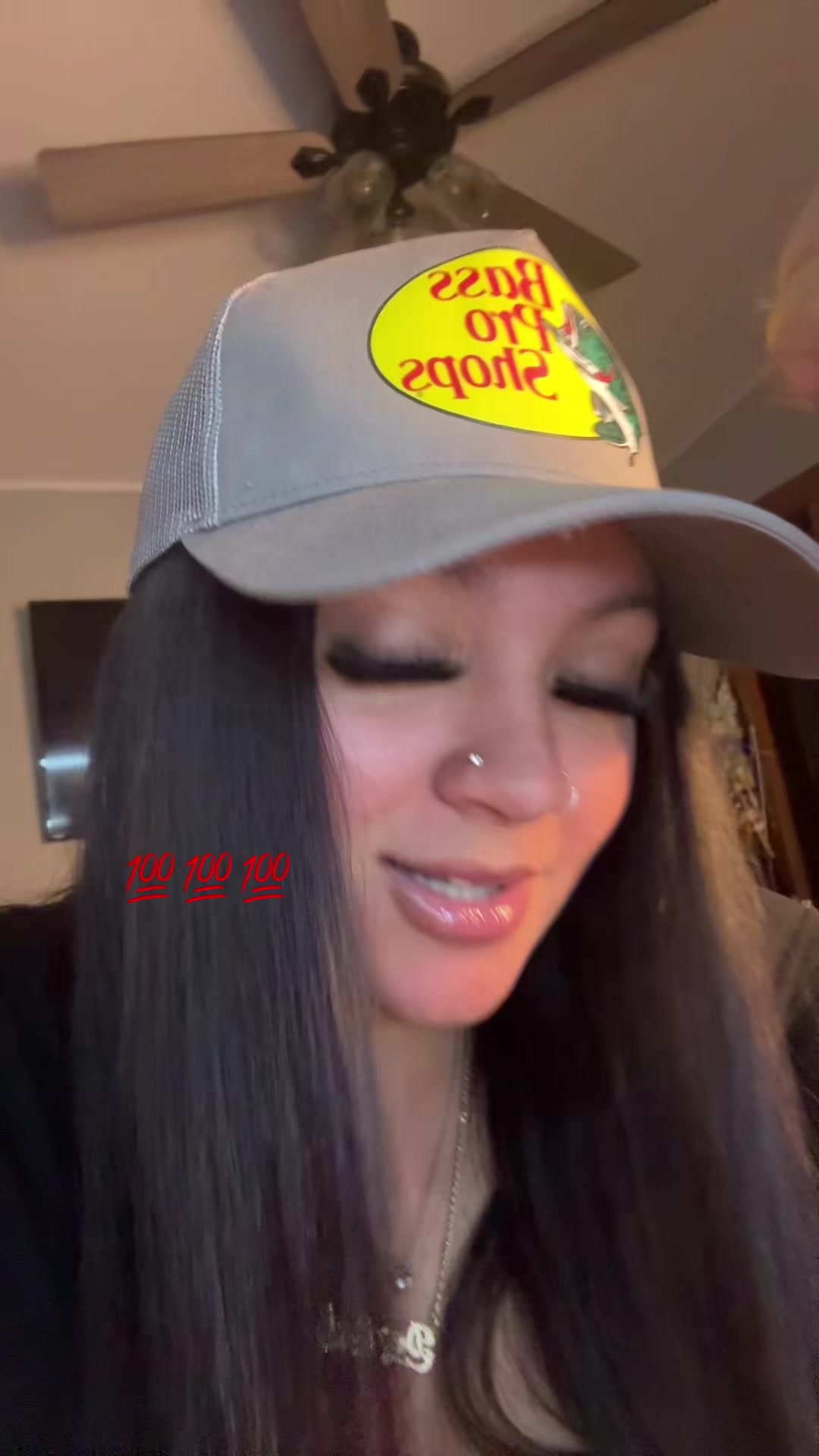 @_actuallydezlyn