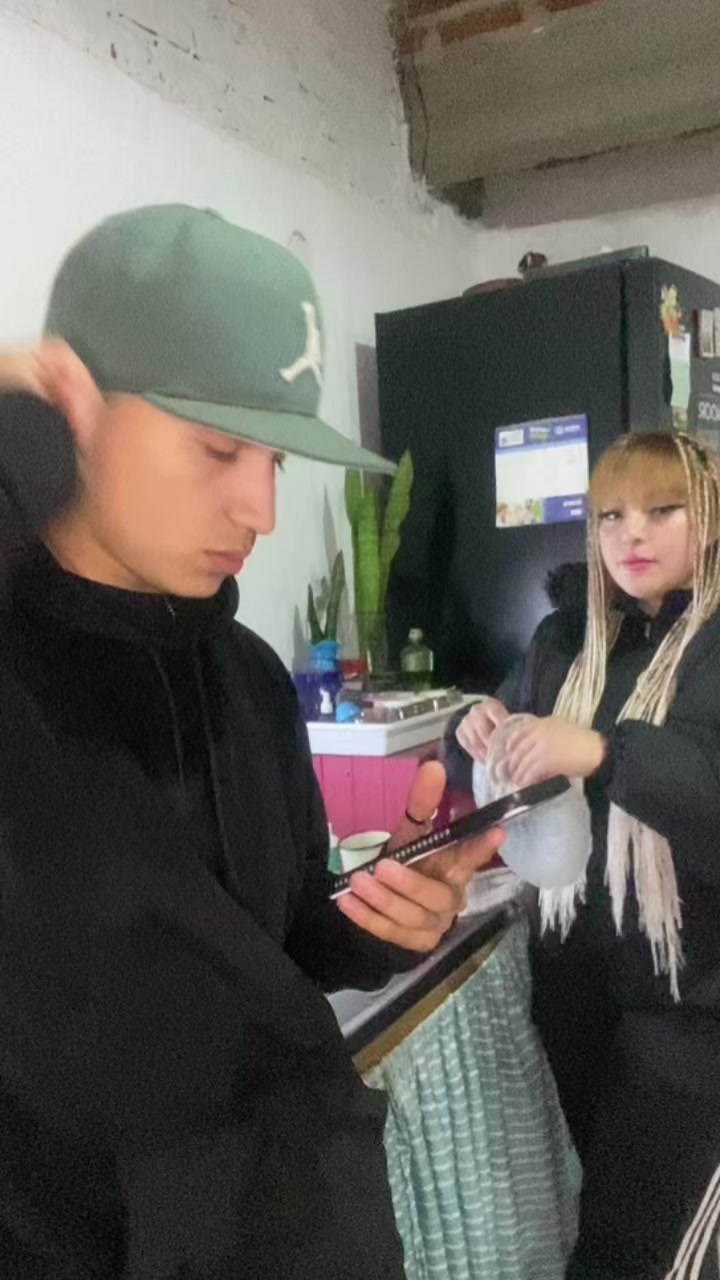 @layankiii0