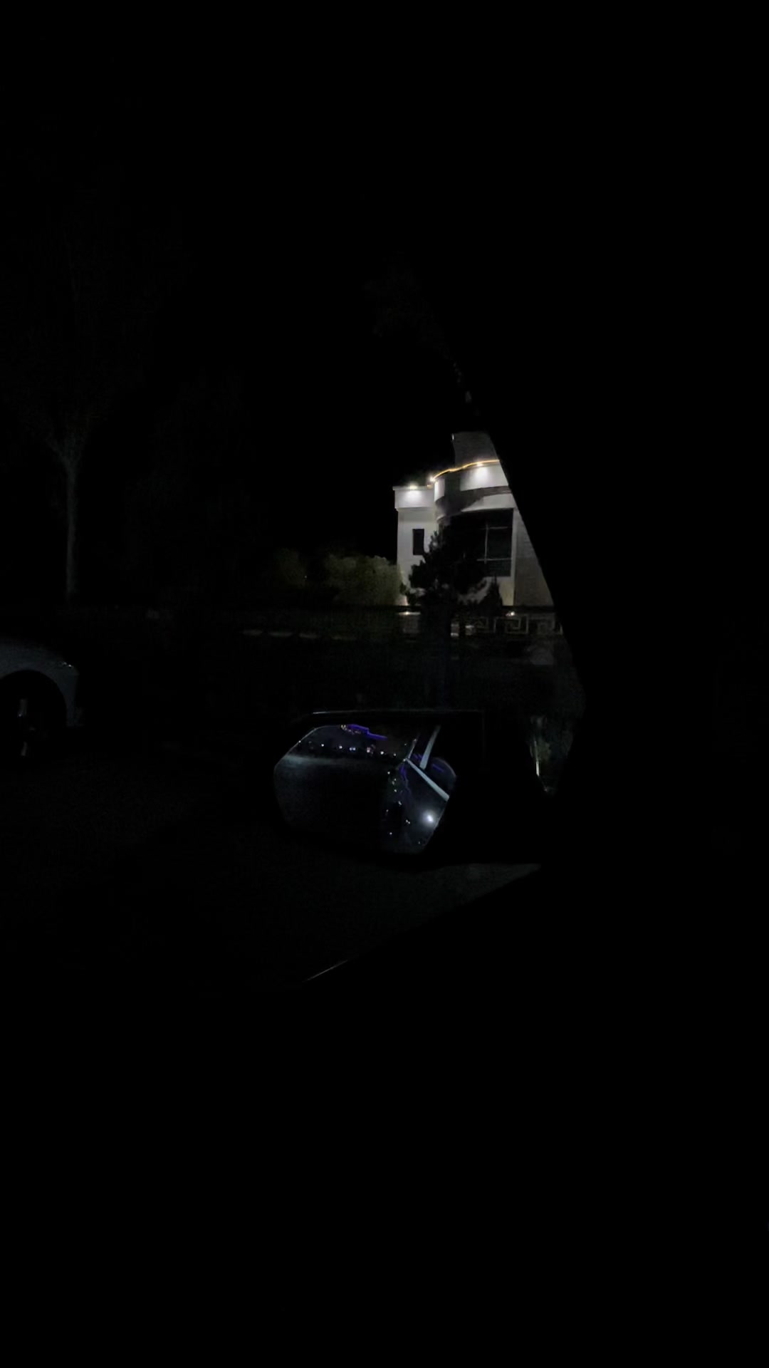 @𝟕𝟕𝟓𝐀𝐇𝐔𝟏𝟏