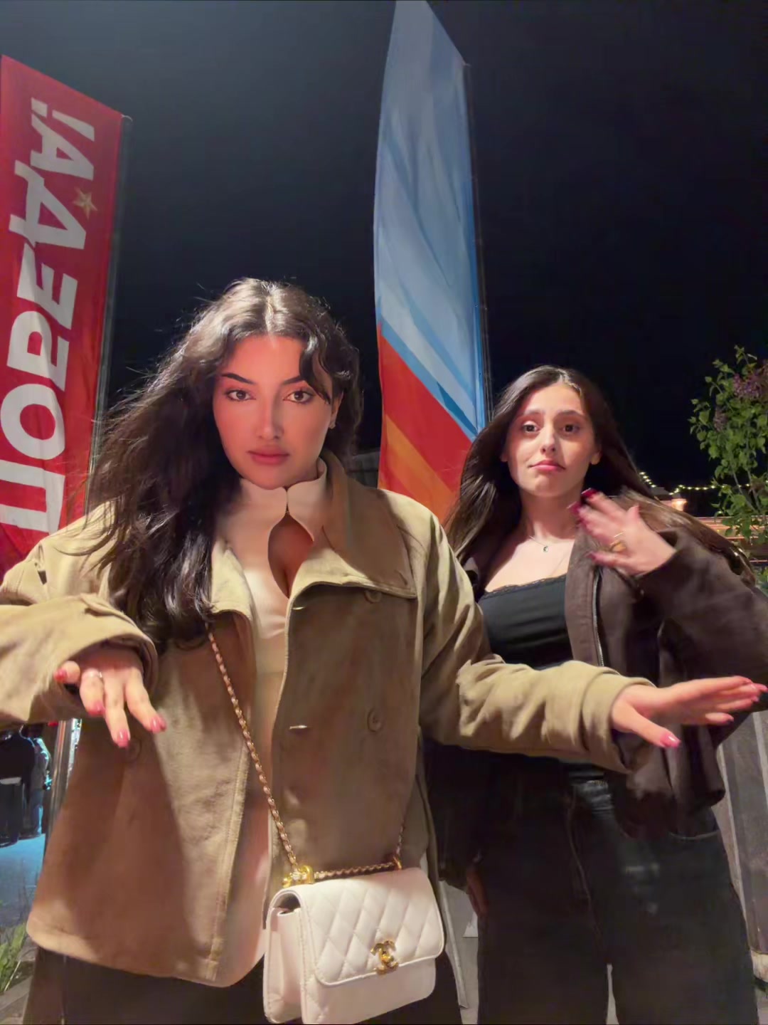 @Элен Айриян