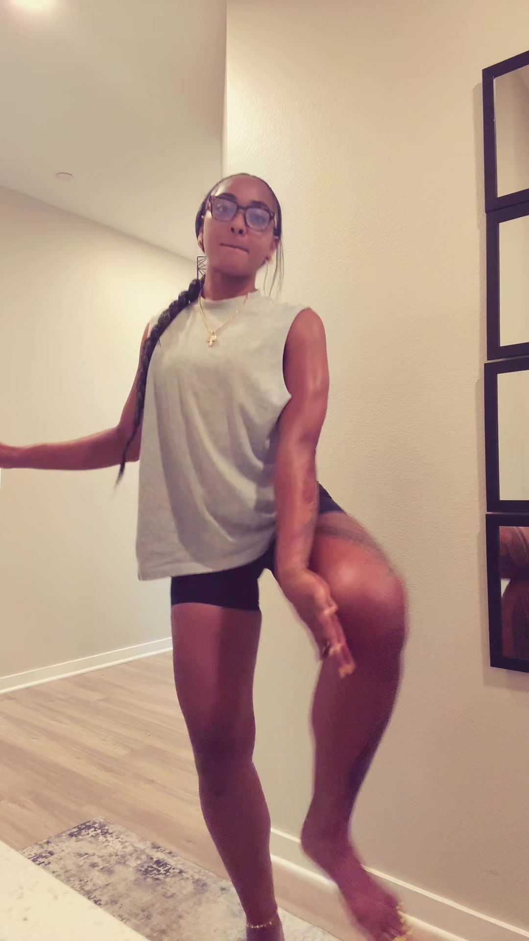 @jjaneedoee