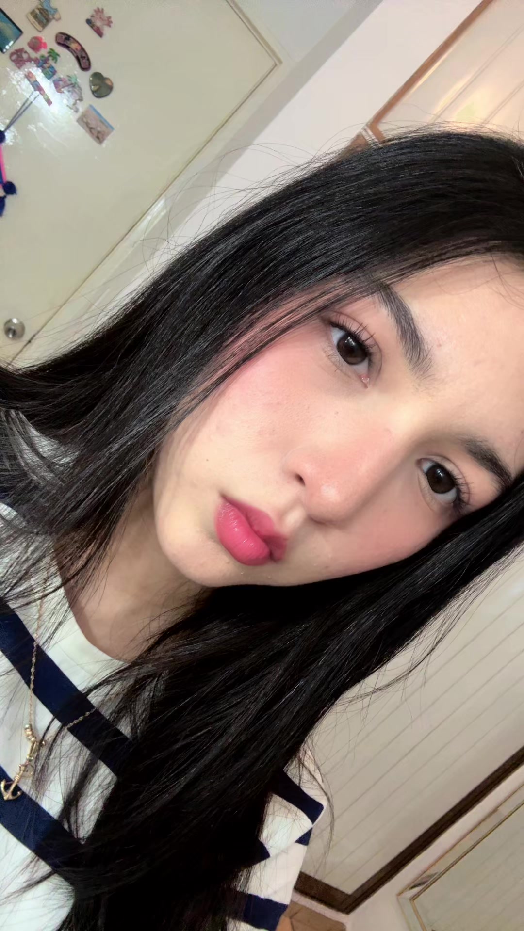 @Vicky4n