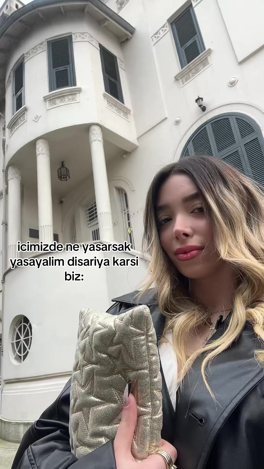@Lara ✮⋆˙