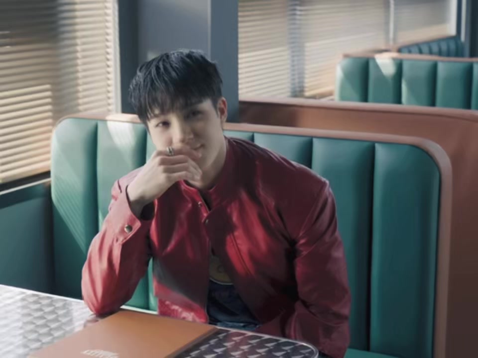 @โαurαโ.๐ ฬ