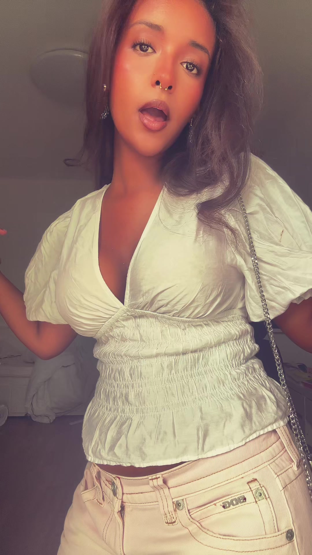 @hermela