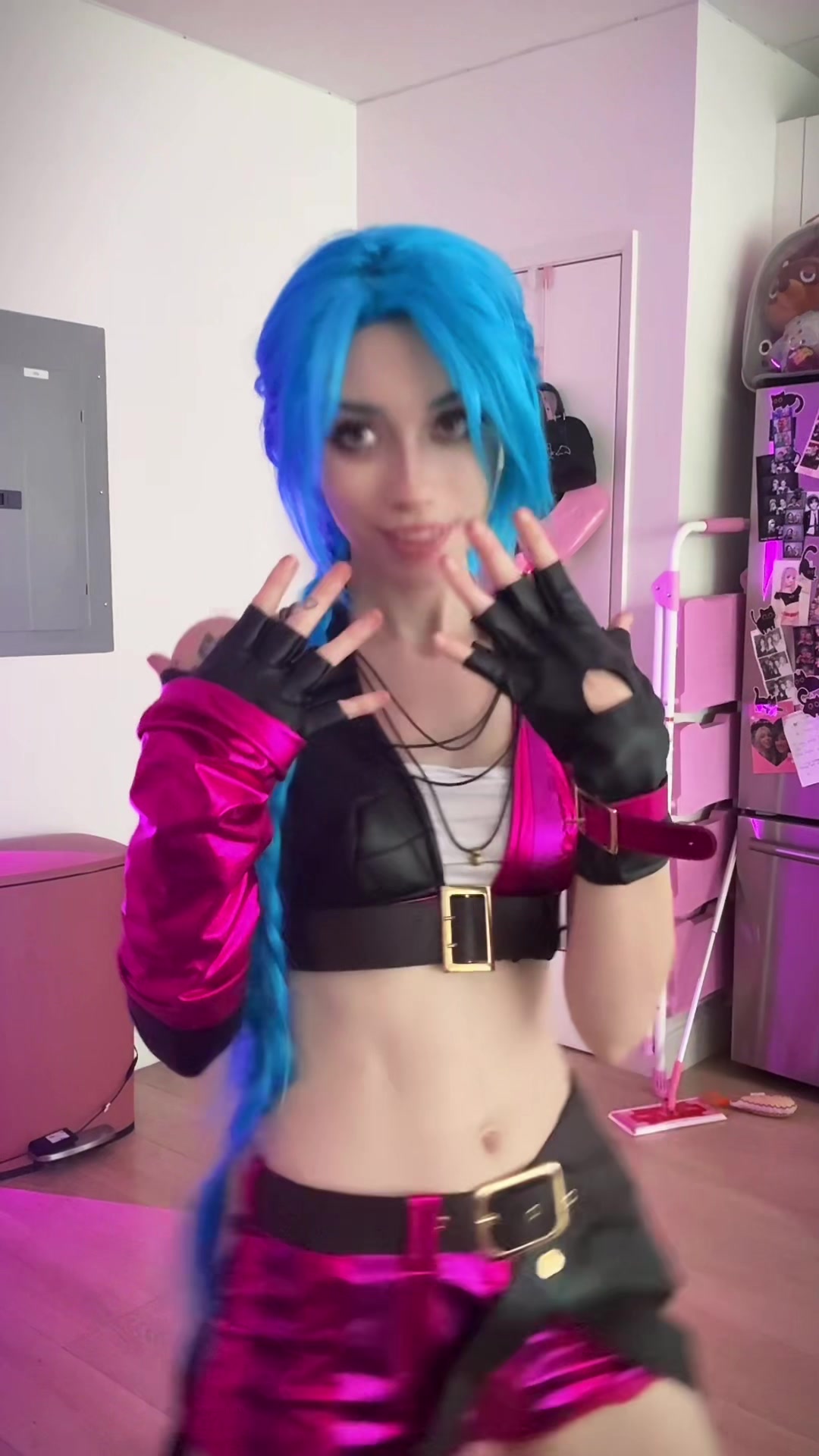 @Jade