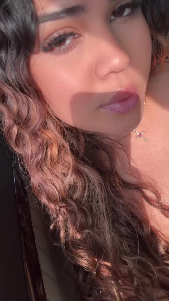 @zahrajadyn