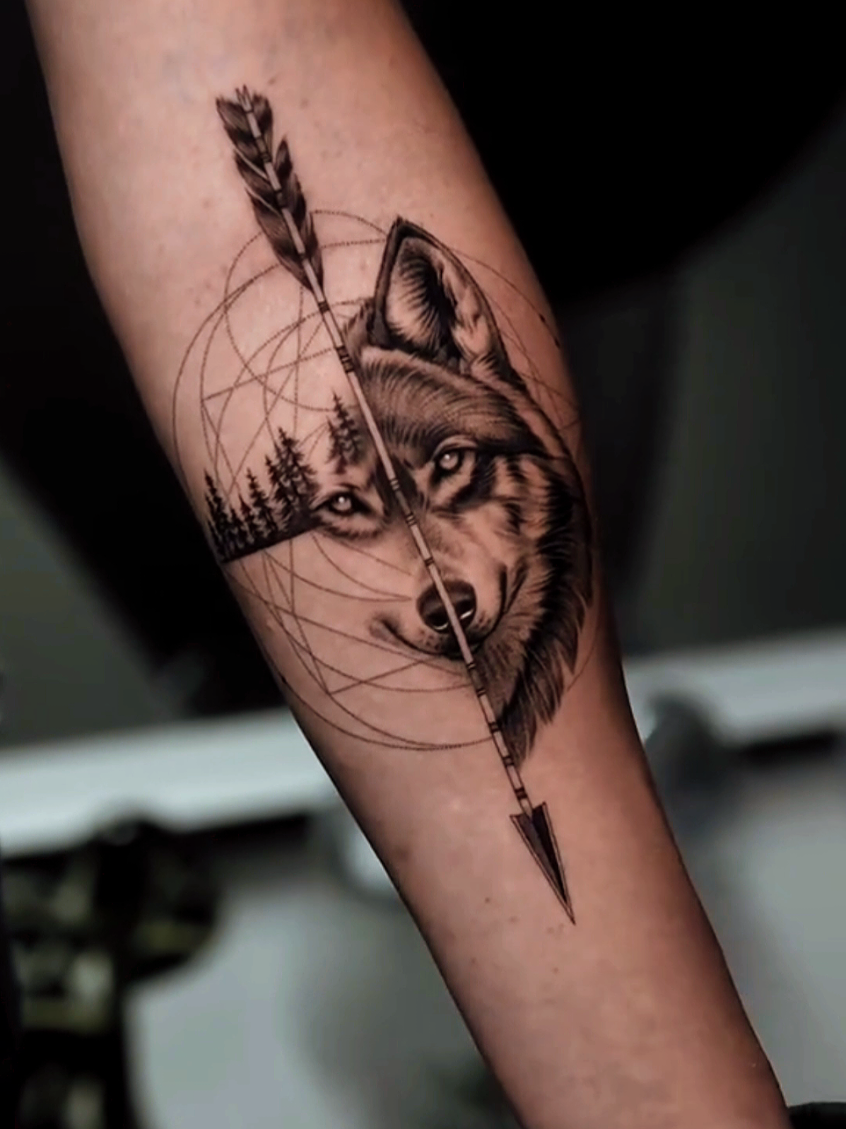 @Blacktattoo_studio