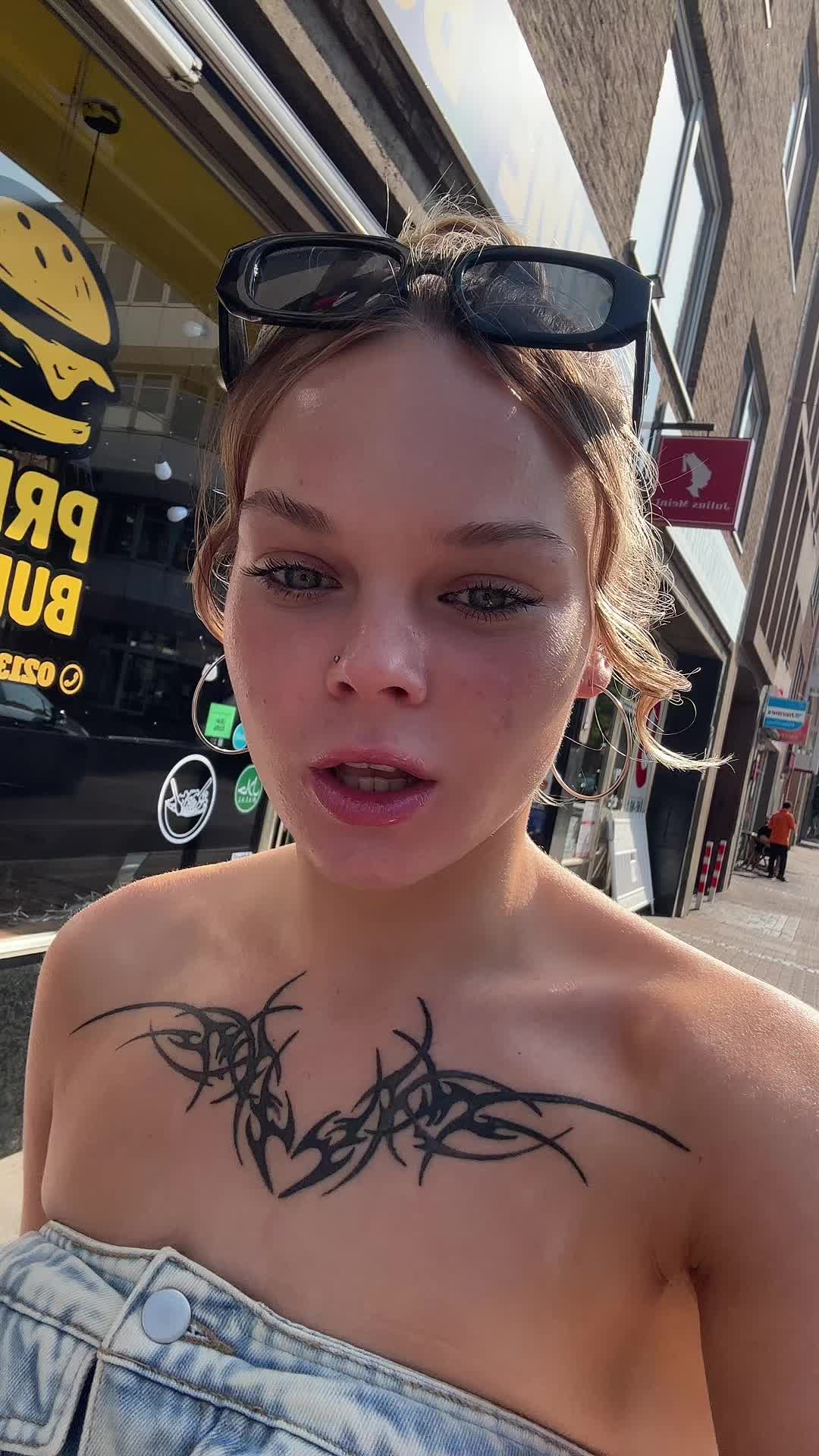 @bordermina