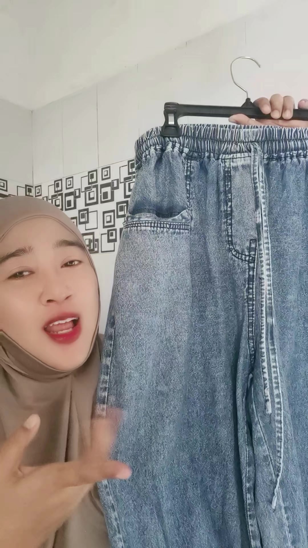 @mbaklea