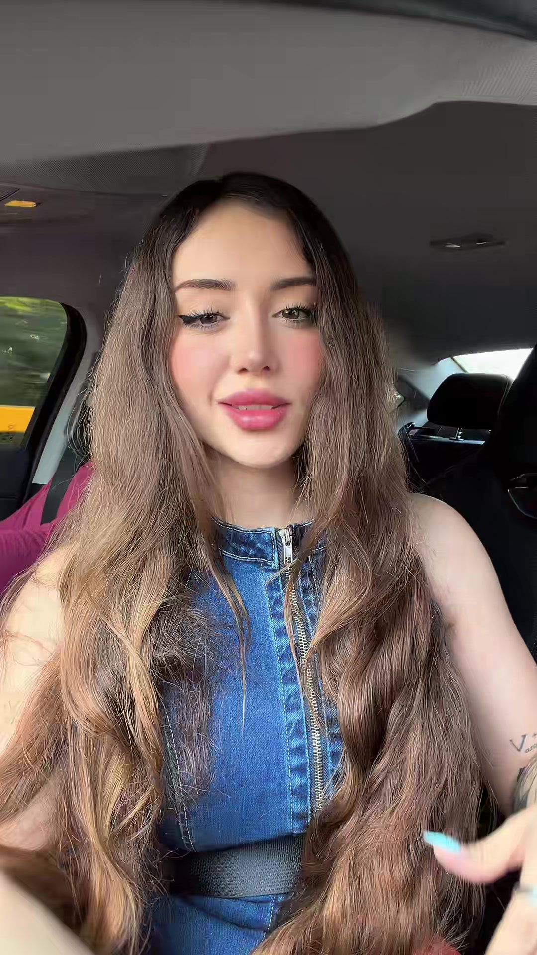 @Annajayli