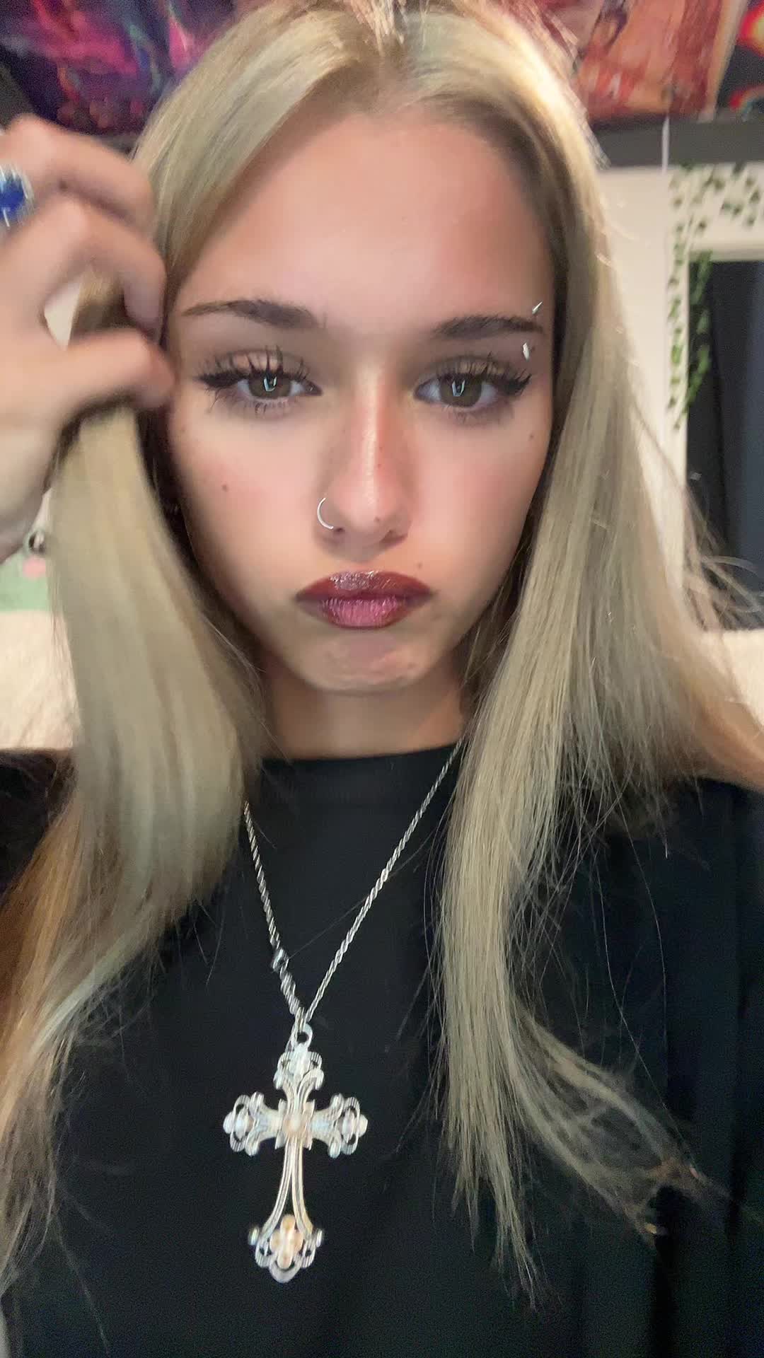 @ahailoh