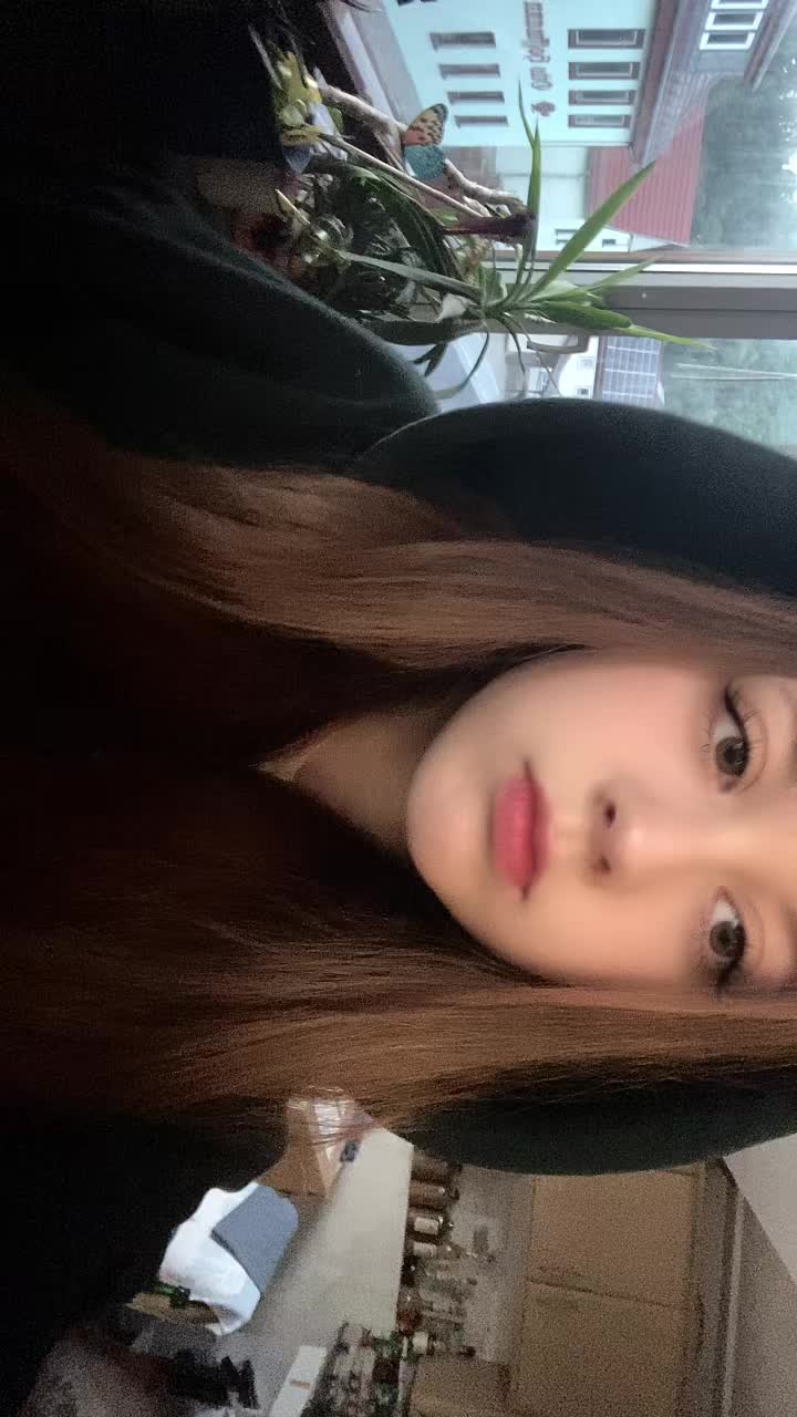 @Ellaa💭🤍