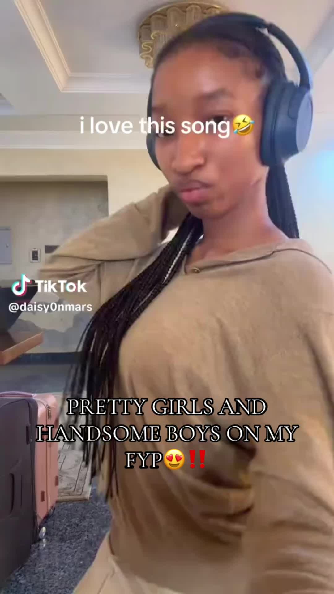 @naijateensedit0