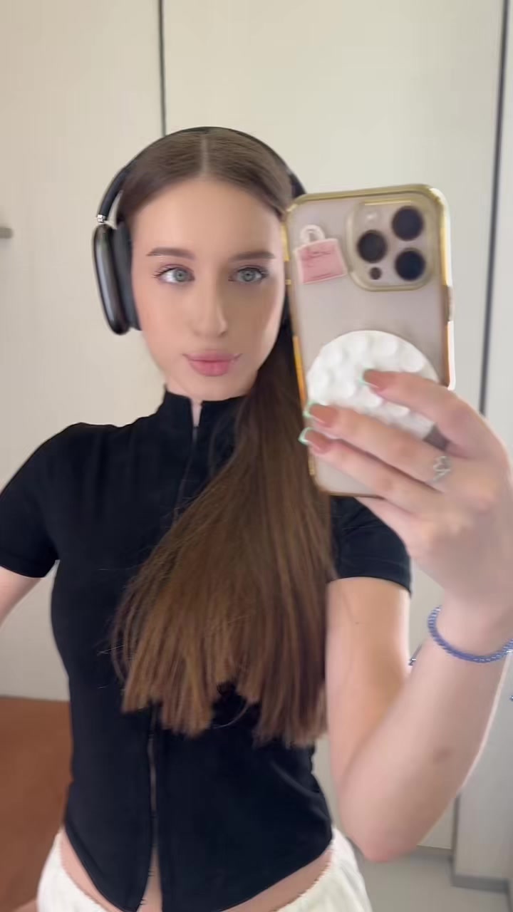 @d