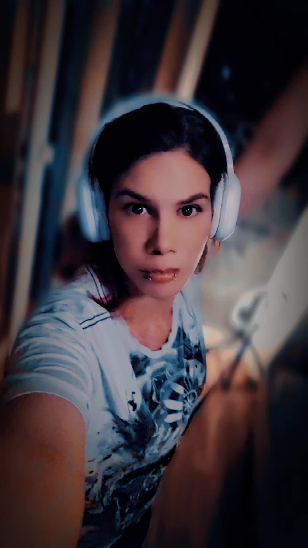 @𝒟ℯ𝓋𝒾𝓁