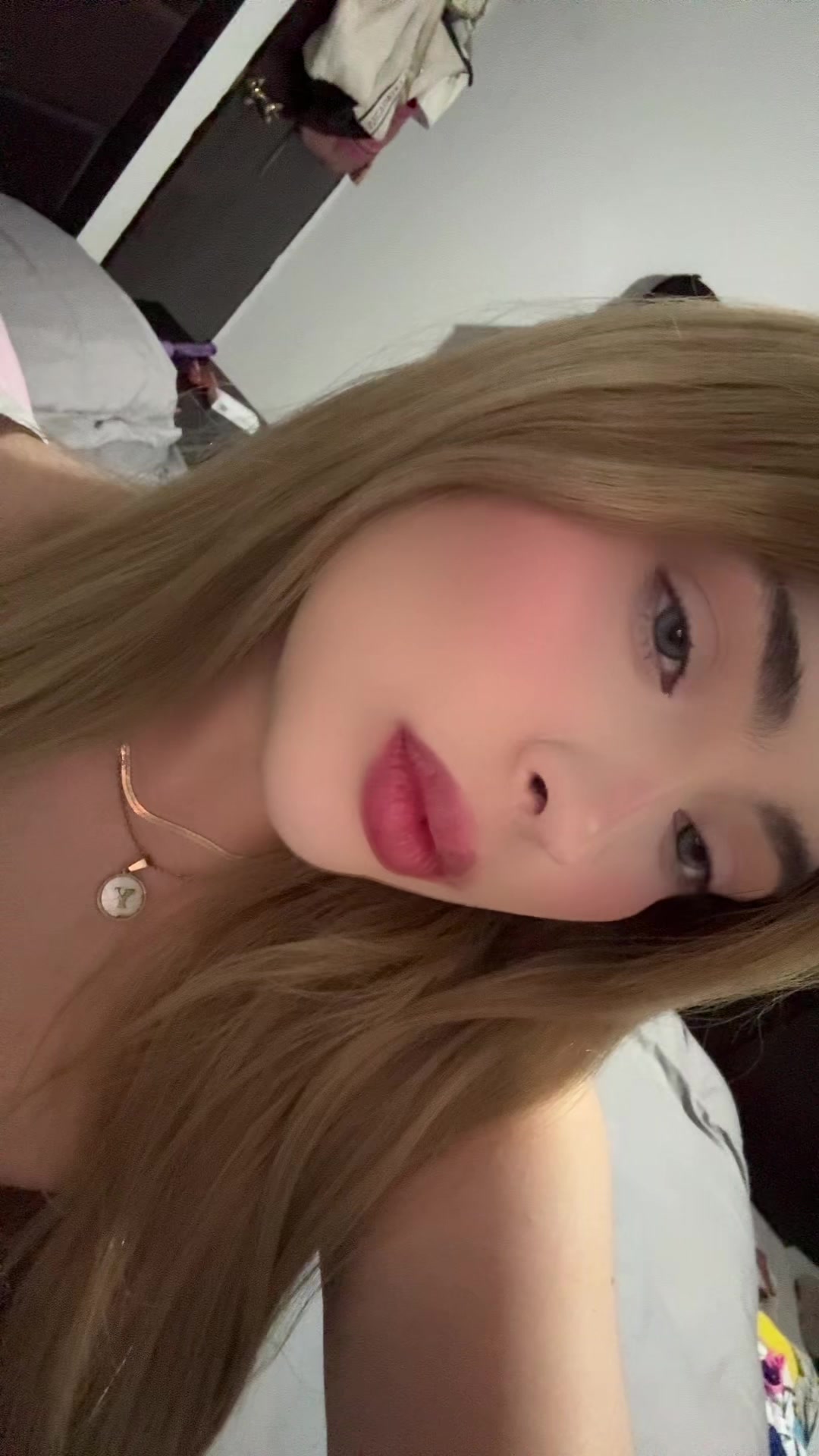 @Yazmín🍒❤️🔥