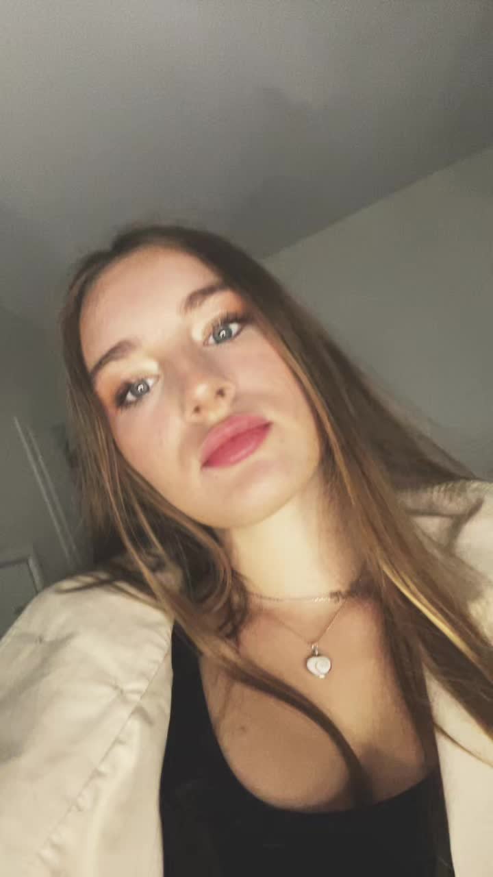 @Nell🌟🪽🌛