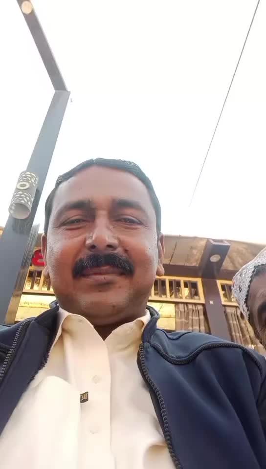 @M Shareef Rûk