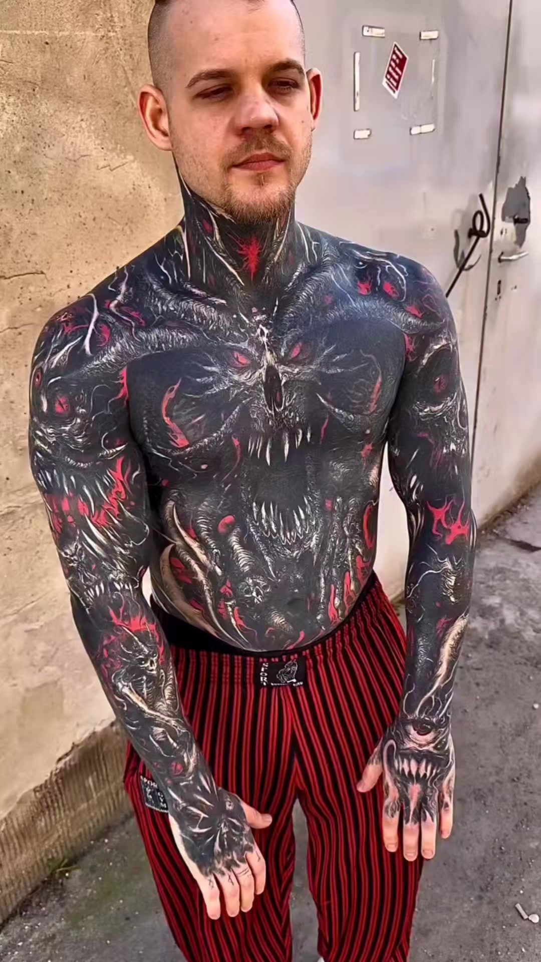 @TATTOO MASTER