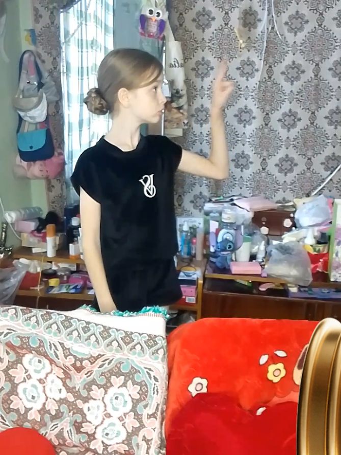 @⋆˙✮𝒪𝓁𝒾𝓀𝓈✮⋆˙