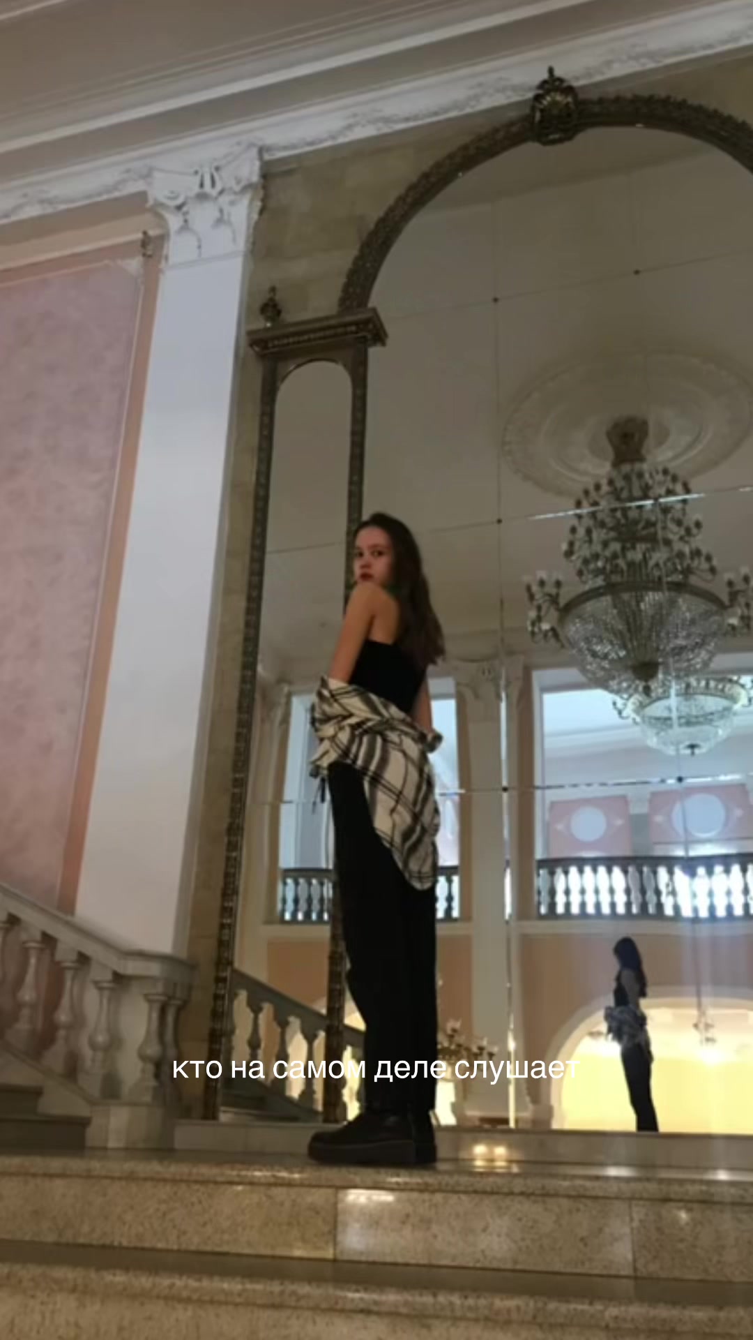 @comelygir1