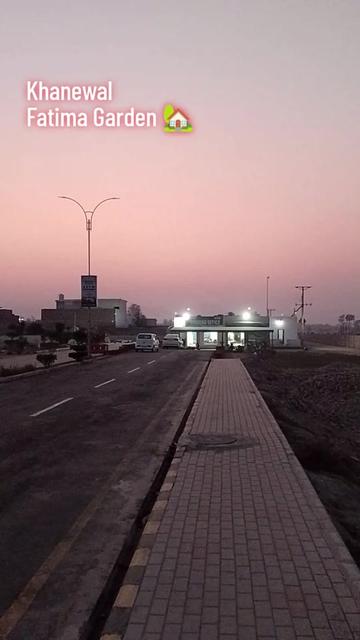 @Apna Khanewal " 👀👅