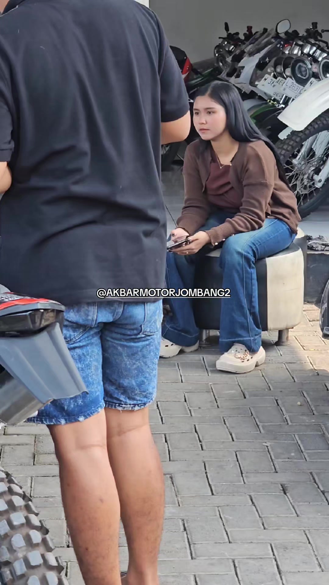 @AKBAR MOTOR JOMBANG