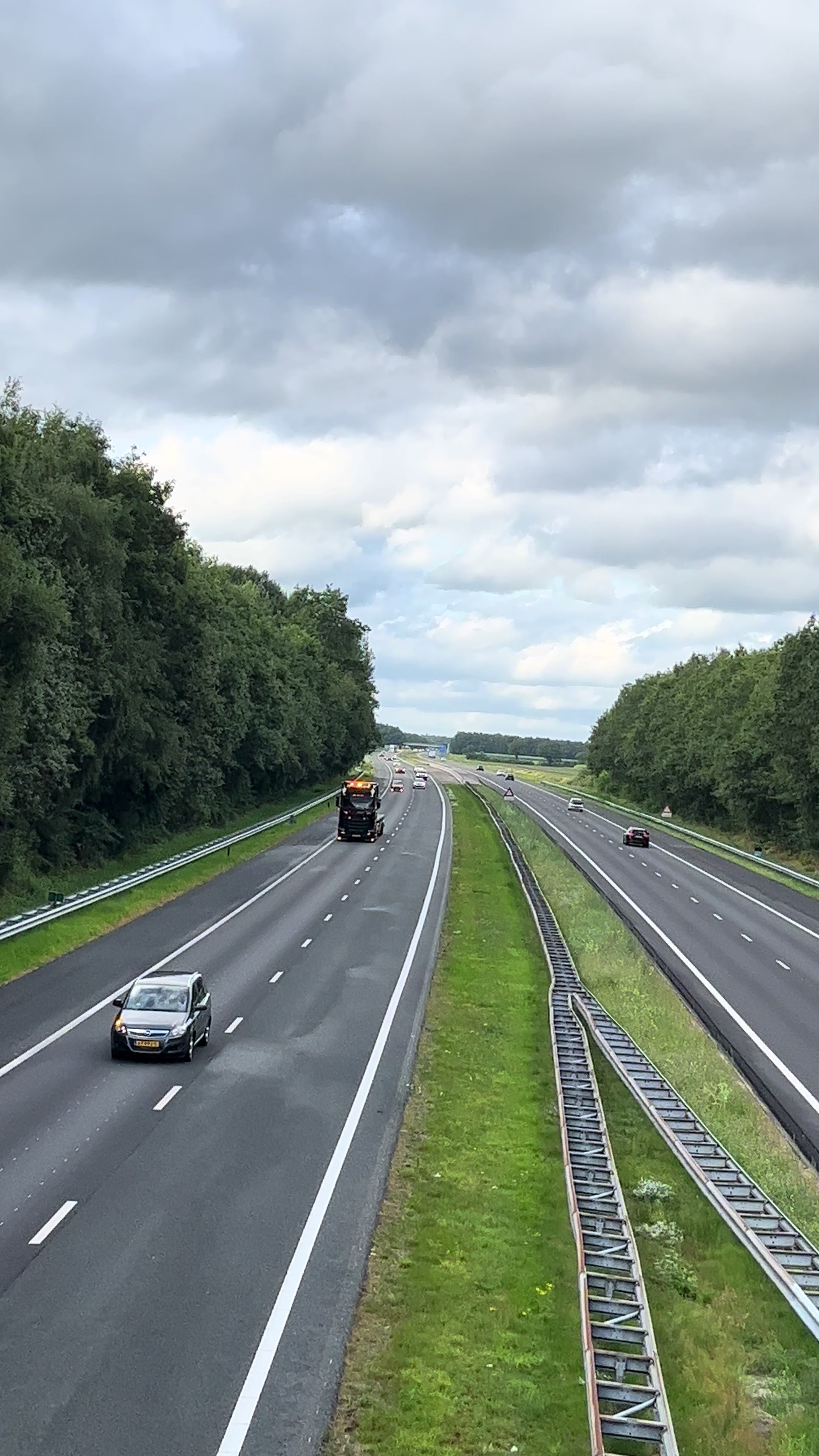 @GermanTruckspotter