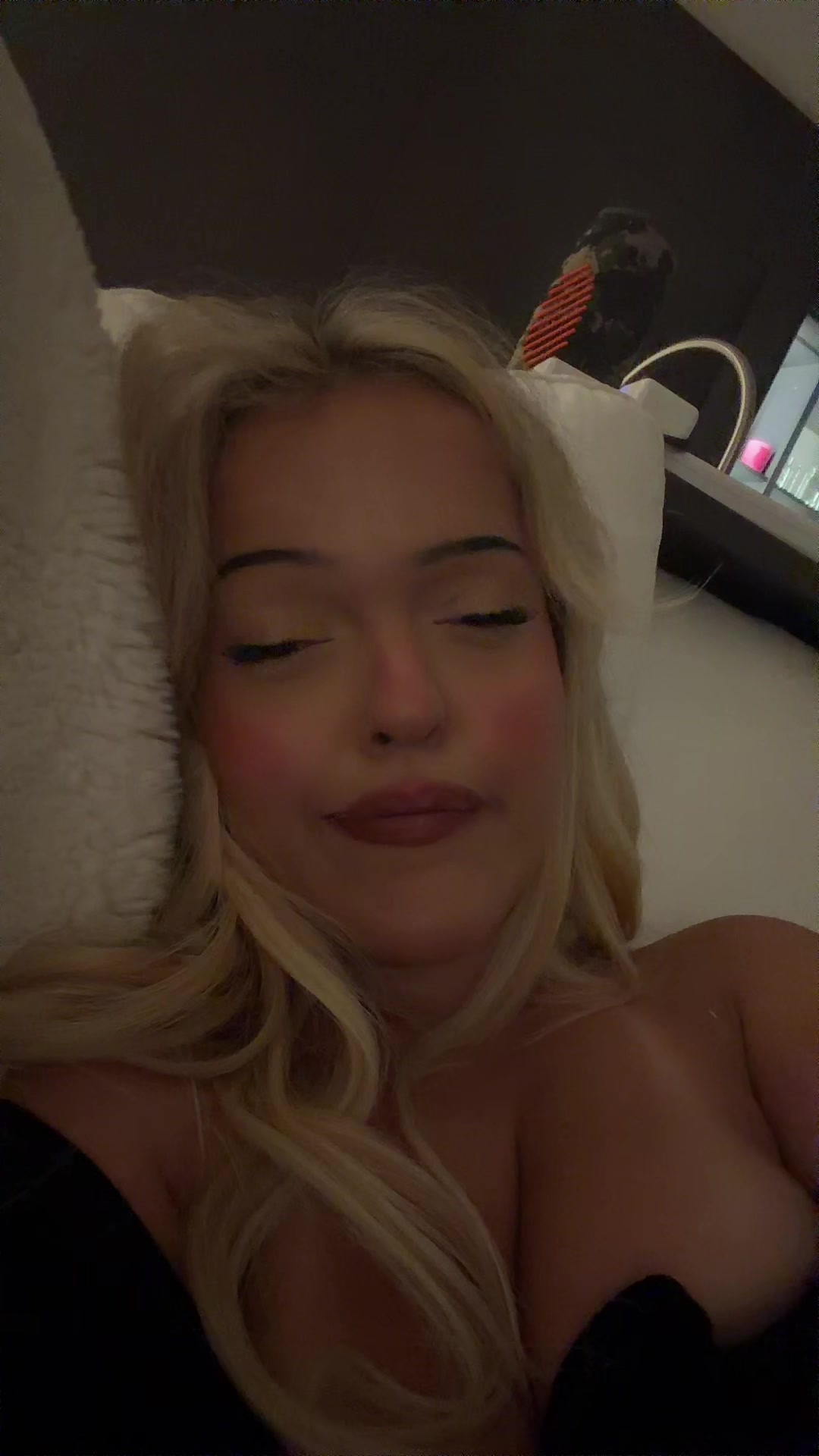 @erika