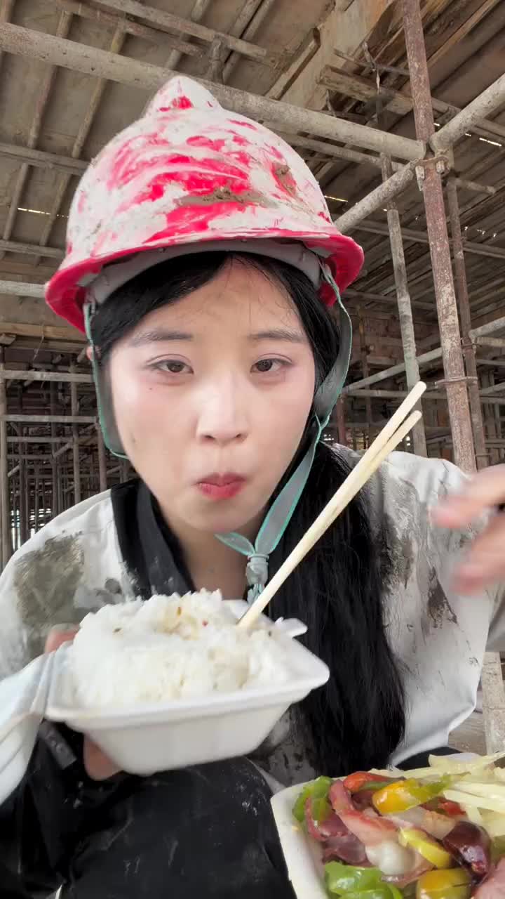 @Yueyue buồn ngủ qu&aacute;