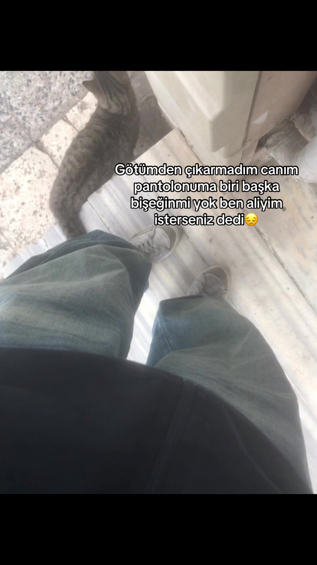@𖤐