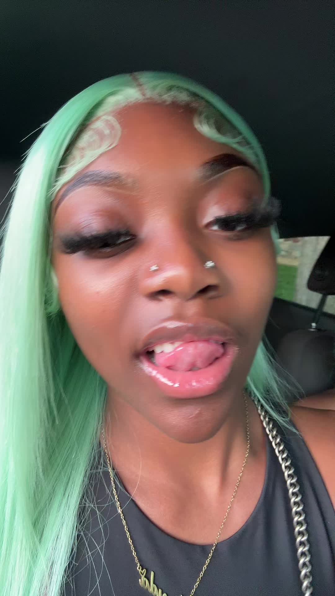 @Theyluvs_jayda🏳️&zwj;🌈
